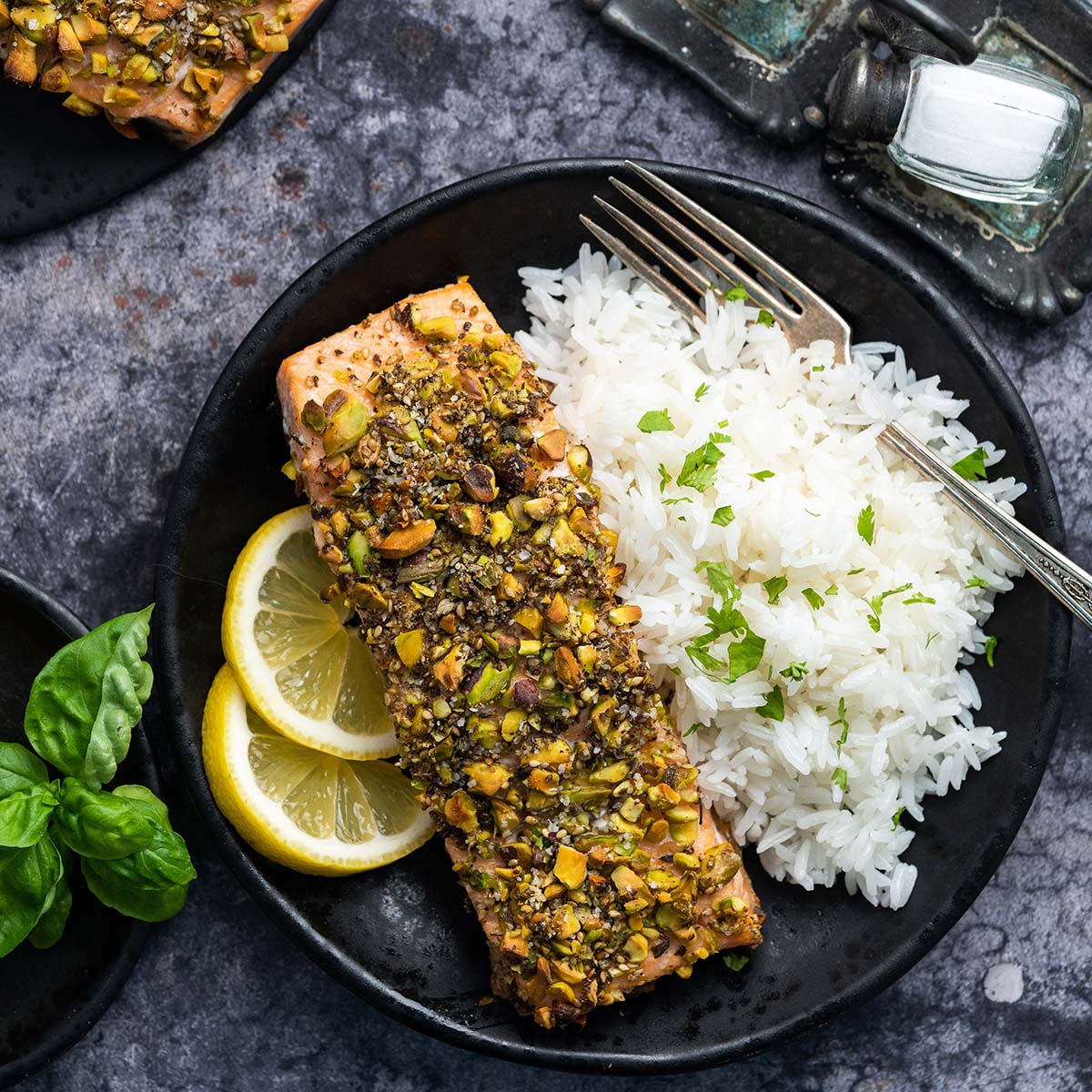 pistachio crusted salmon recipe featured image