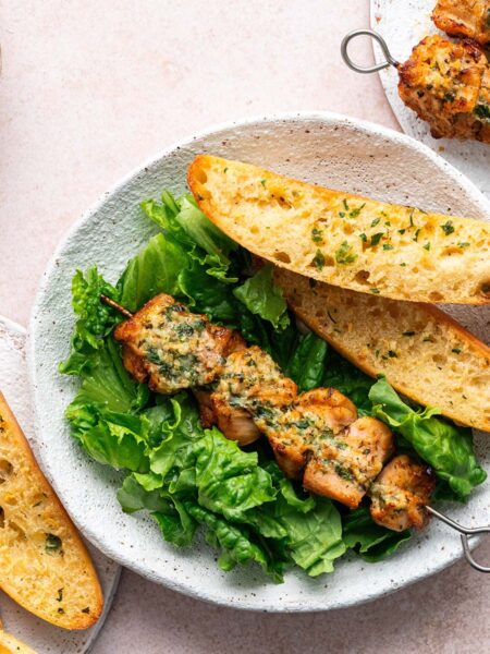 garlic parmesan chicken skewers recipe featured image