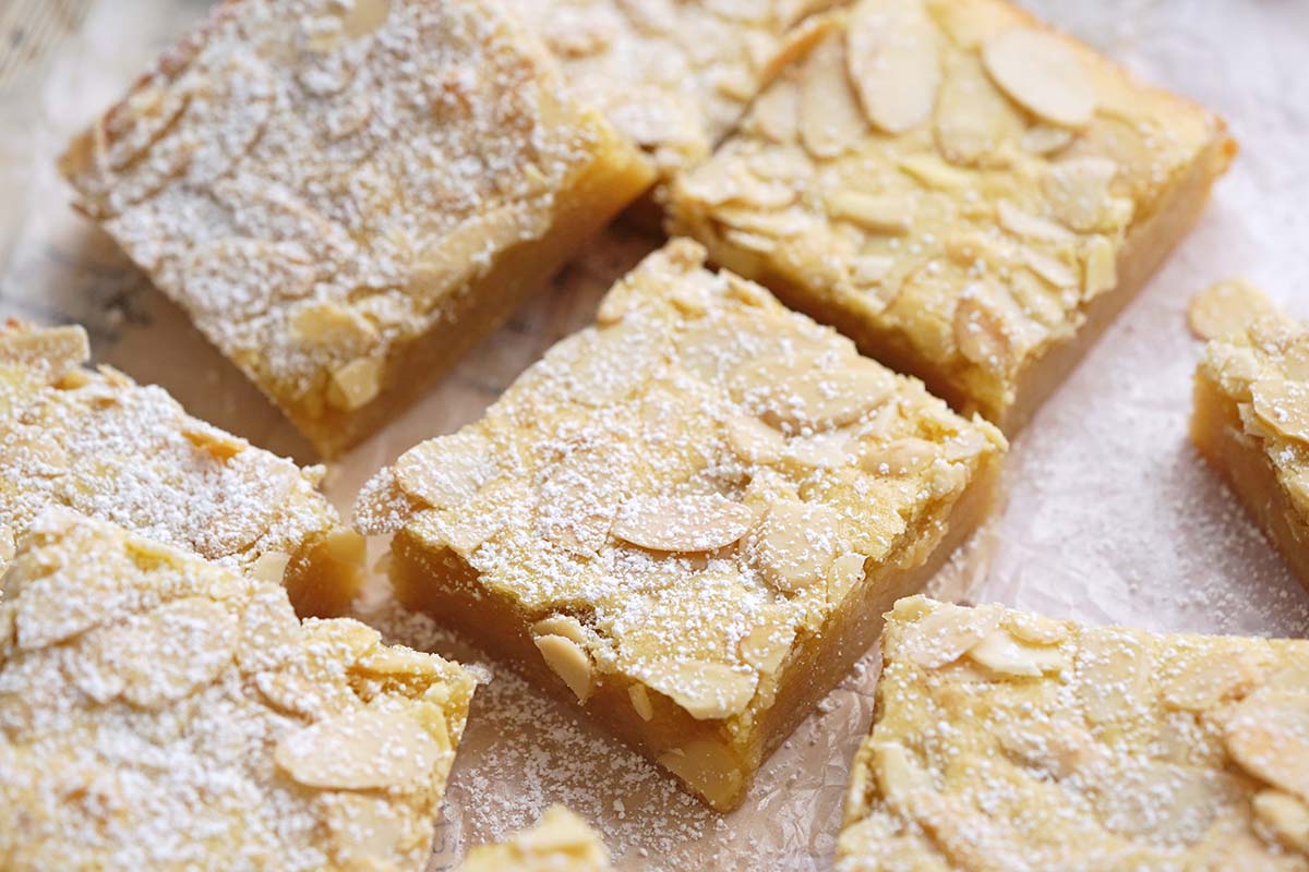 almond croissant blondies with dusting of powdered sugar