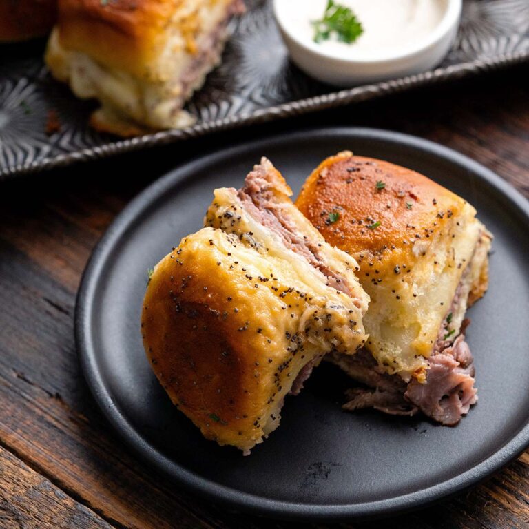 roast beef sliders featured image