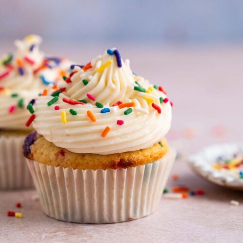 funfetti cupcakes recipe featured image