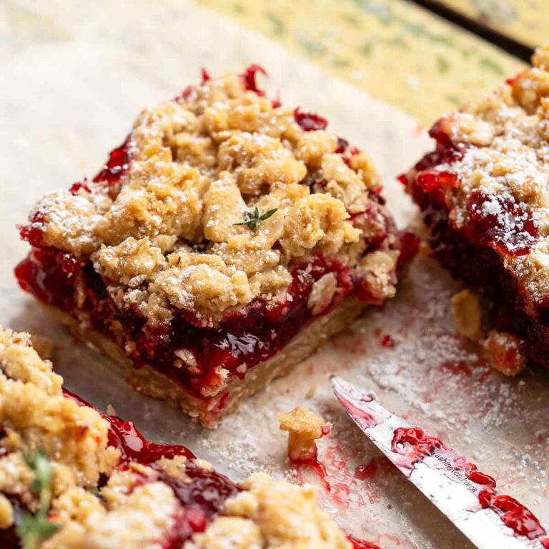 plum crumble bars featured image