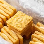 custard creams biscuit recipe featured image