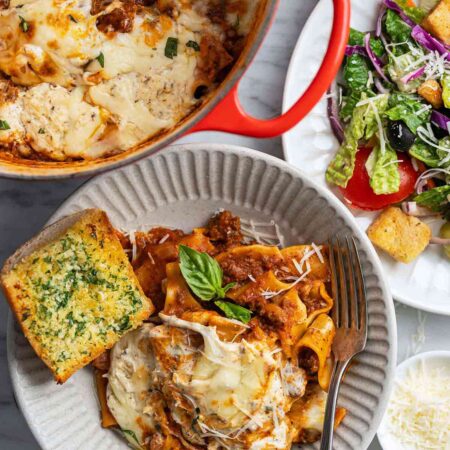 easy one pan lasagna recipe featured image