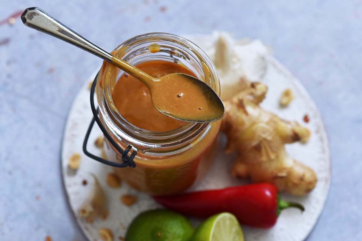 easy peanut butter salad dressing