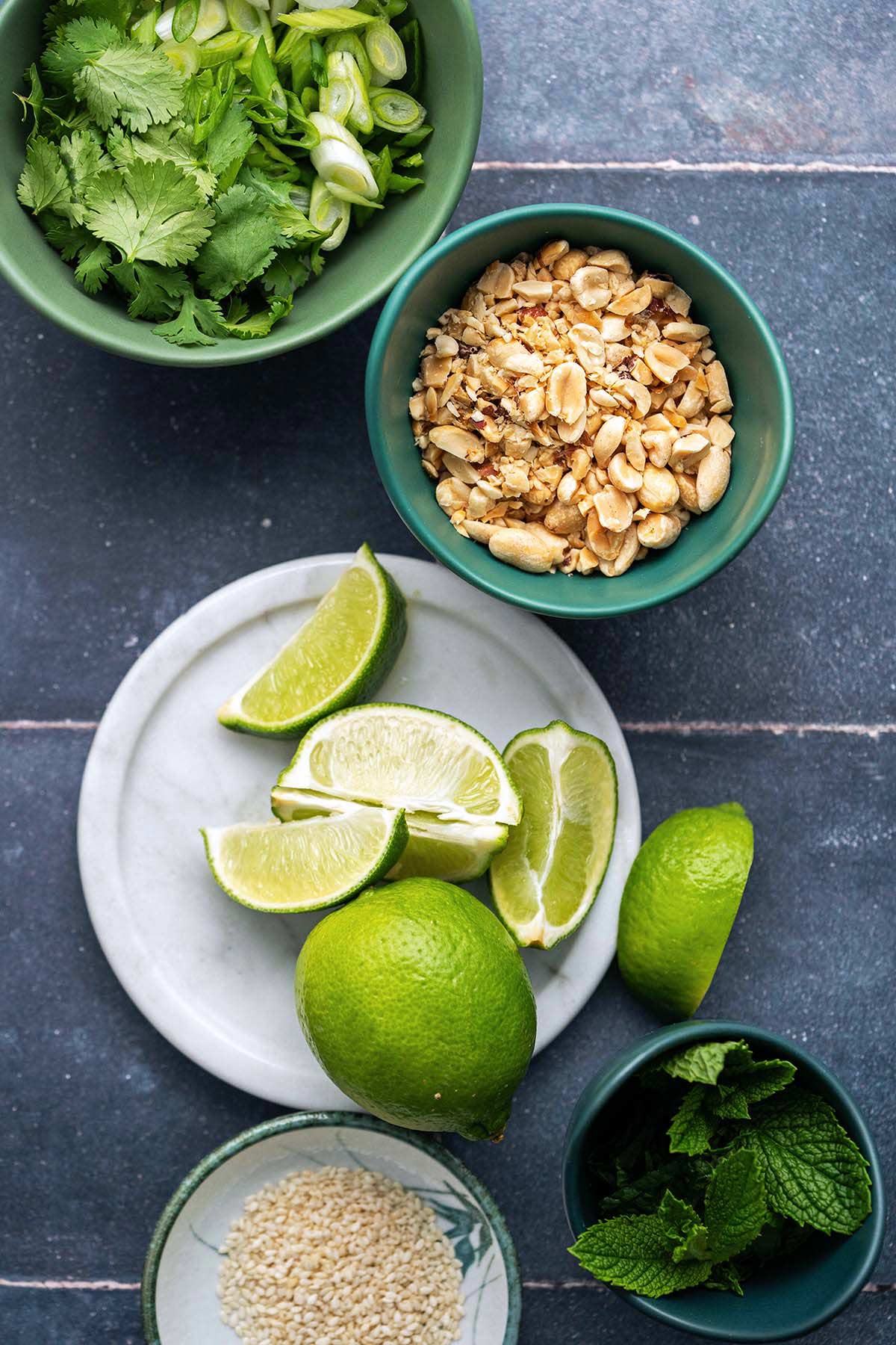 garnishes for sesame peanut noodles