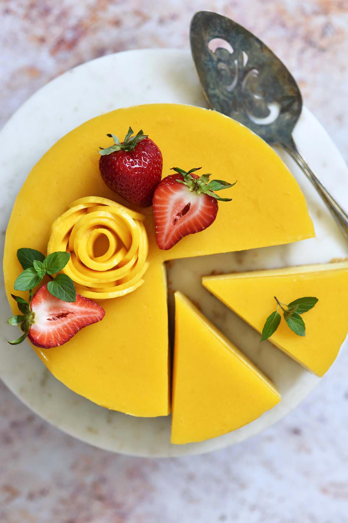 top view of mango jelly cheesecake