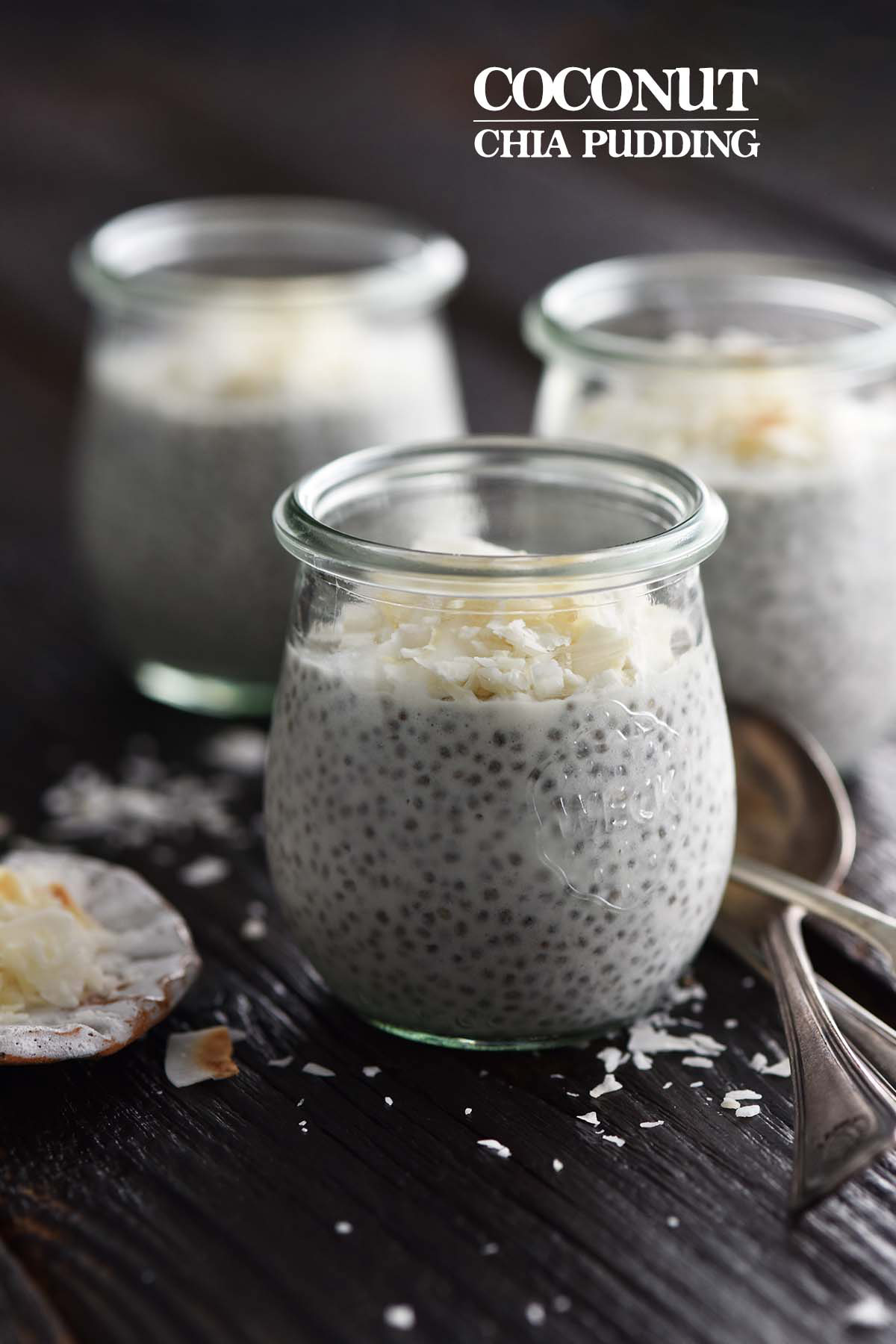 coconut chia pudding in individual glass weck jars
