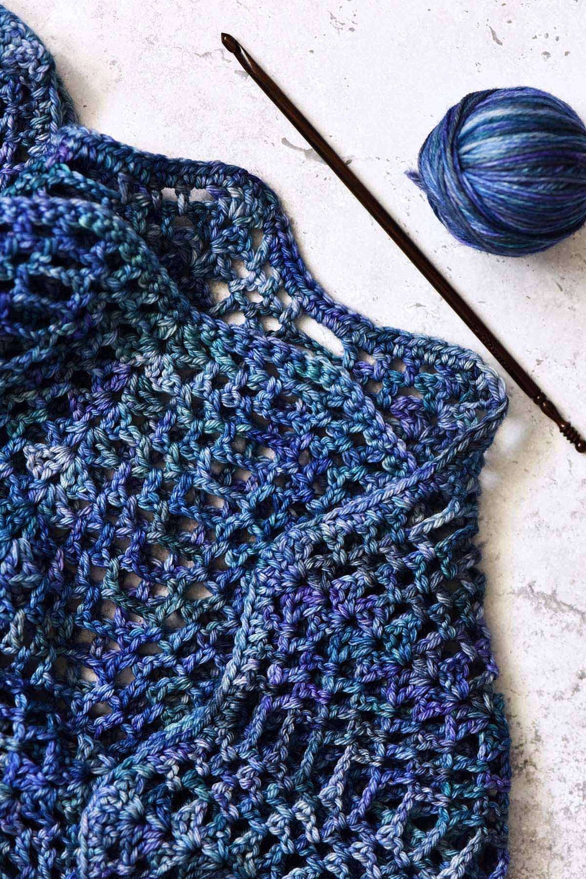 Malabrigo Arroyo azules yarn crochet shawl