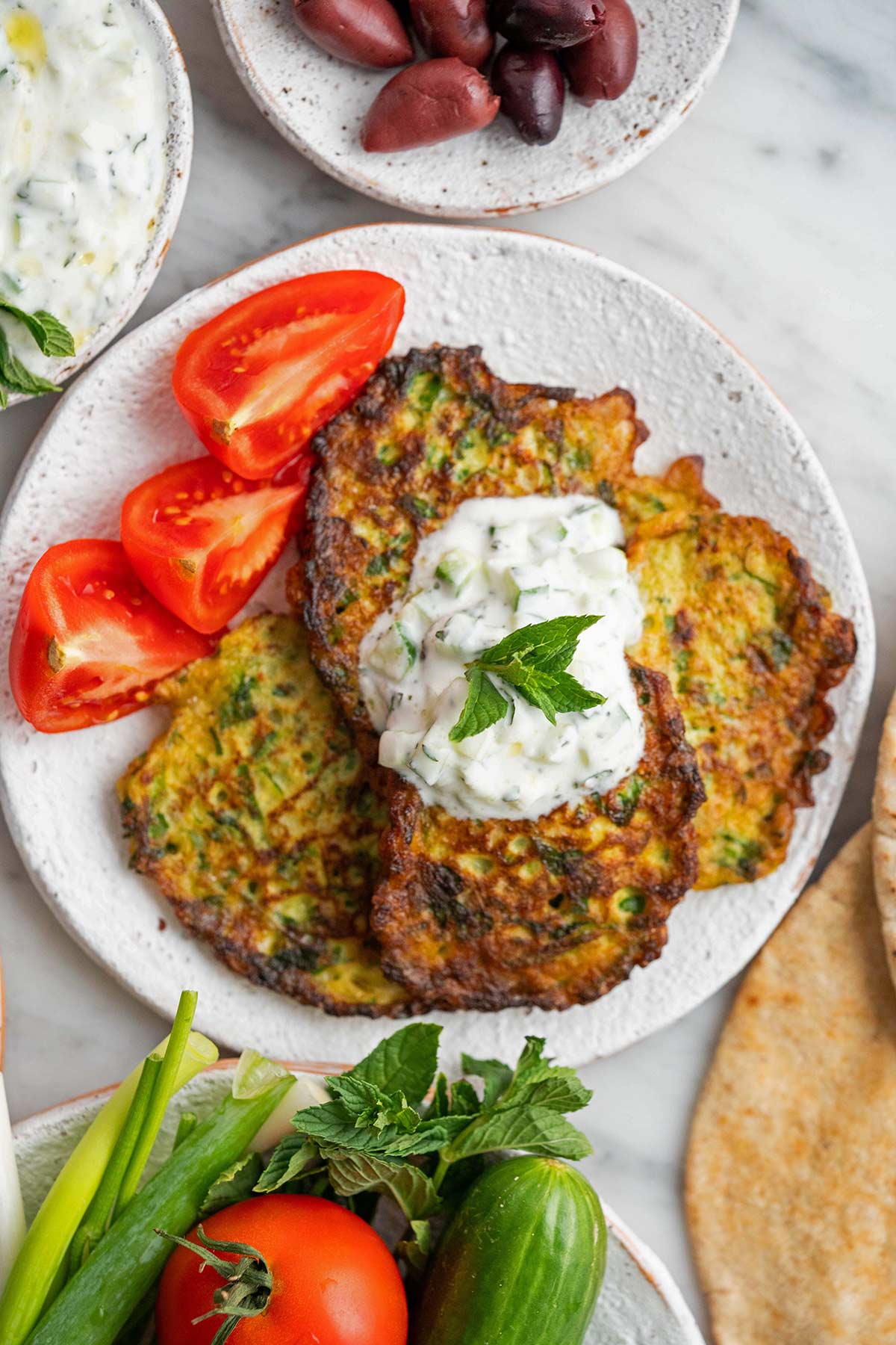 middle eastern ejjeh kousa with laban bi khyar and fresh vegetables