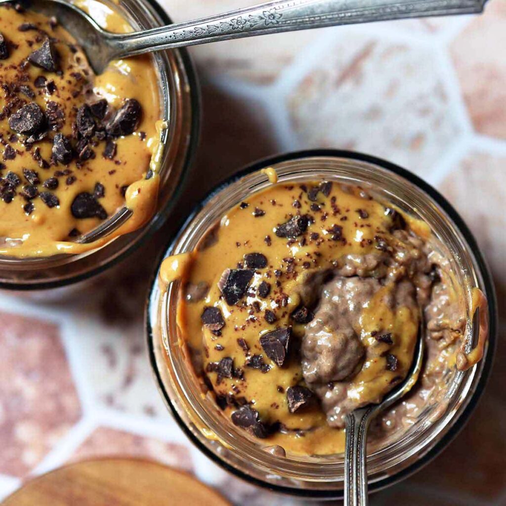 high protein chocolate peanut butter chia pudding featured image