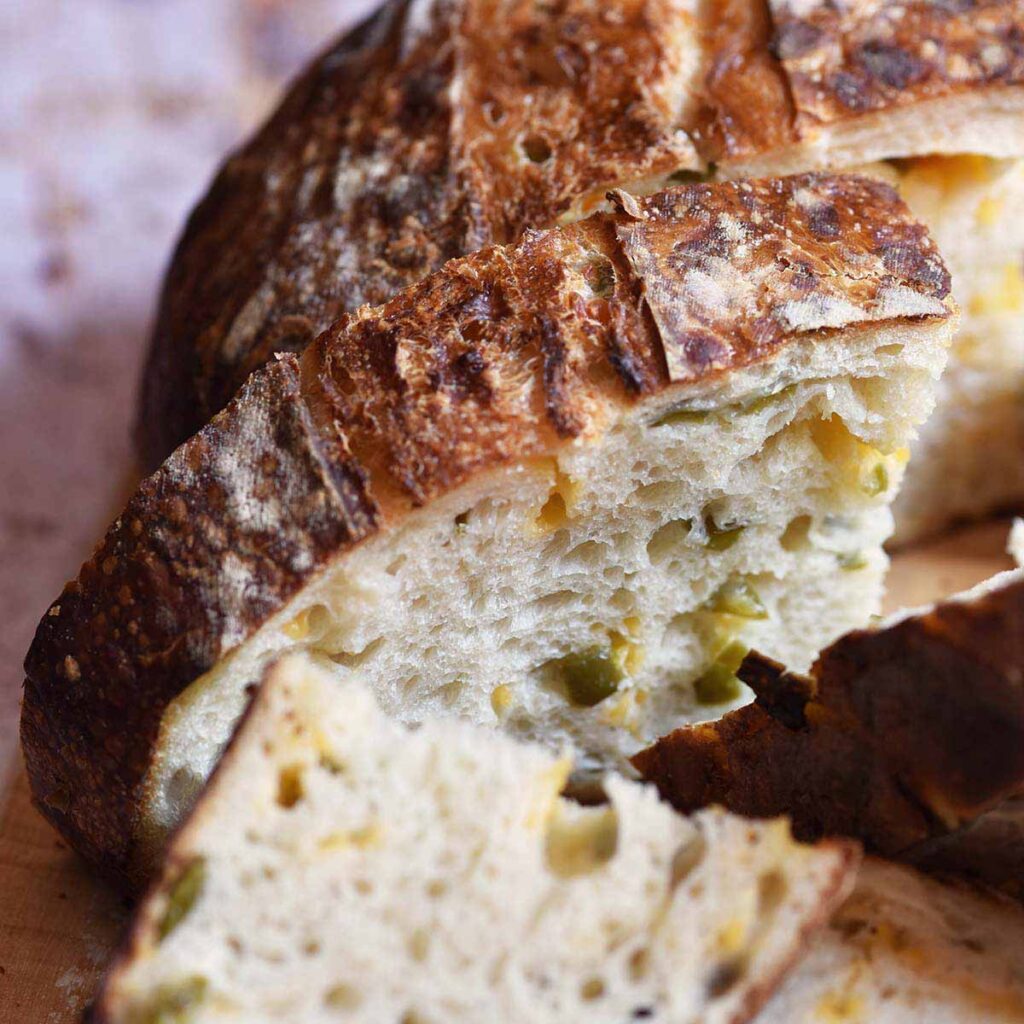 jalapeño cheddar sourdough bread recipe featured image