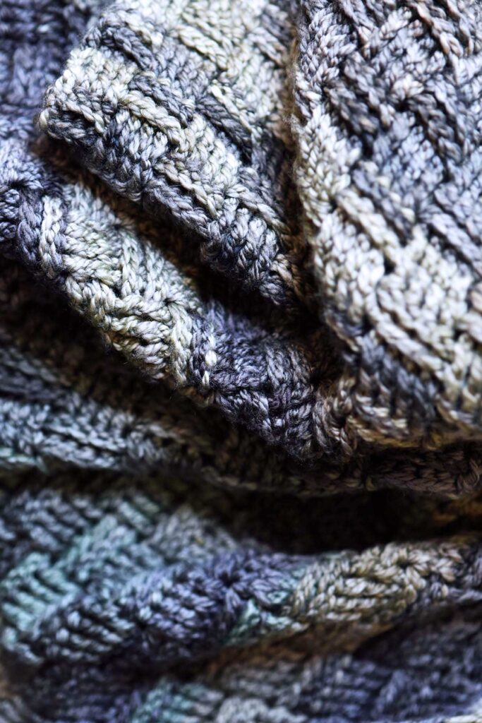corner to corner crochet triangle shawl in basketweave stitch
