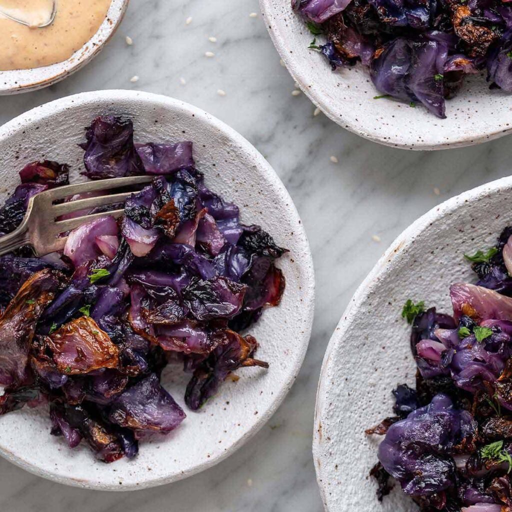 simple crispy red cabbage recipe featured image