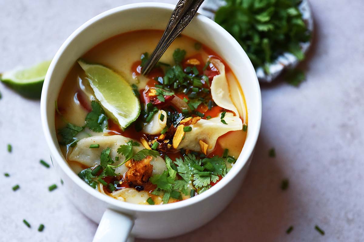 easy chicken dumpling soup made in the microwave