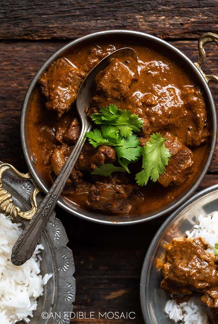 Rogan Josh Recipe (Kashmiri Red Curry with Meat)