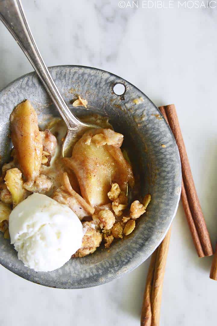 Super Easy Air Fryer Apple Crisp Recipe For Two An Edible Mosaic™