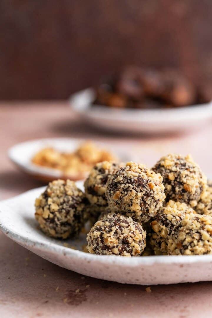 15 Minute Easy Chocolate Date Balls Recipe video - An Edible Mosaic™