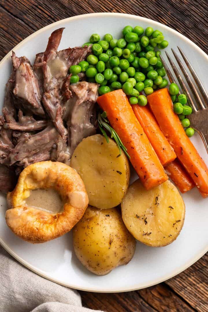 Easy yorkshire pudding recipe an edible mosaic 